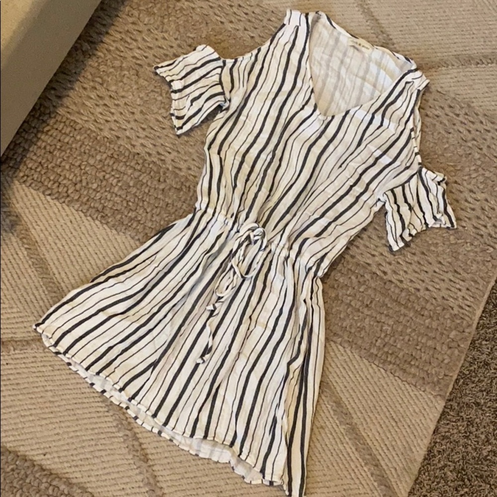 Anthropologie cold shoulder dress